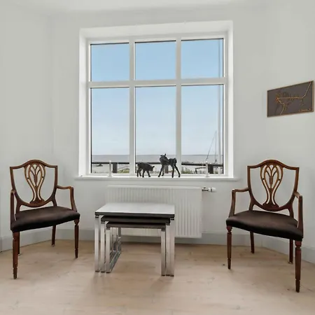 Exclusive With Panorama And Pavilion Tranekær